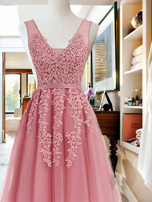 A-Line V-Neck Melanie Homecoming Dresses Pink Cut Short With Applique Tulle