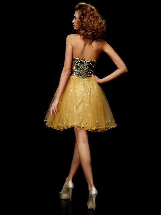 A-Line/Princess Sweetheart Sleeveless Paillette Short Tulle Homecoming Dresses Maggie