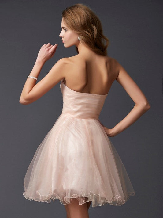 A-Line/Princess Sweetheart Sleeveless Satin Ximena Homecoming Dresses Short Silk Like